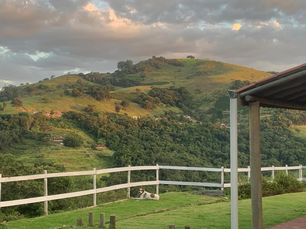 Chale Cabana Ecologico Bueno Brandão Kamer foto